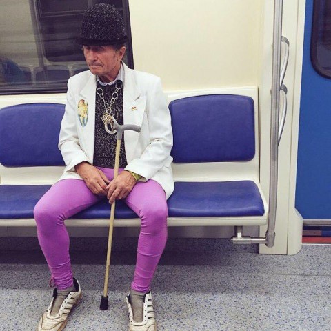 Модники в метро