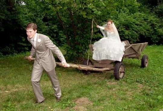 Свадебные фото, которые никому впредь не захочется повторить